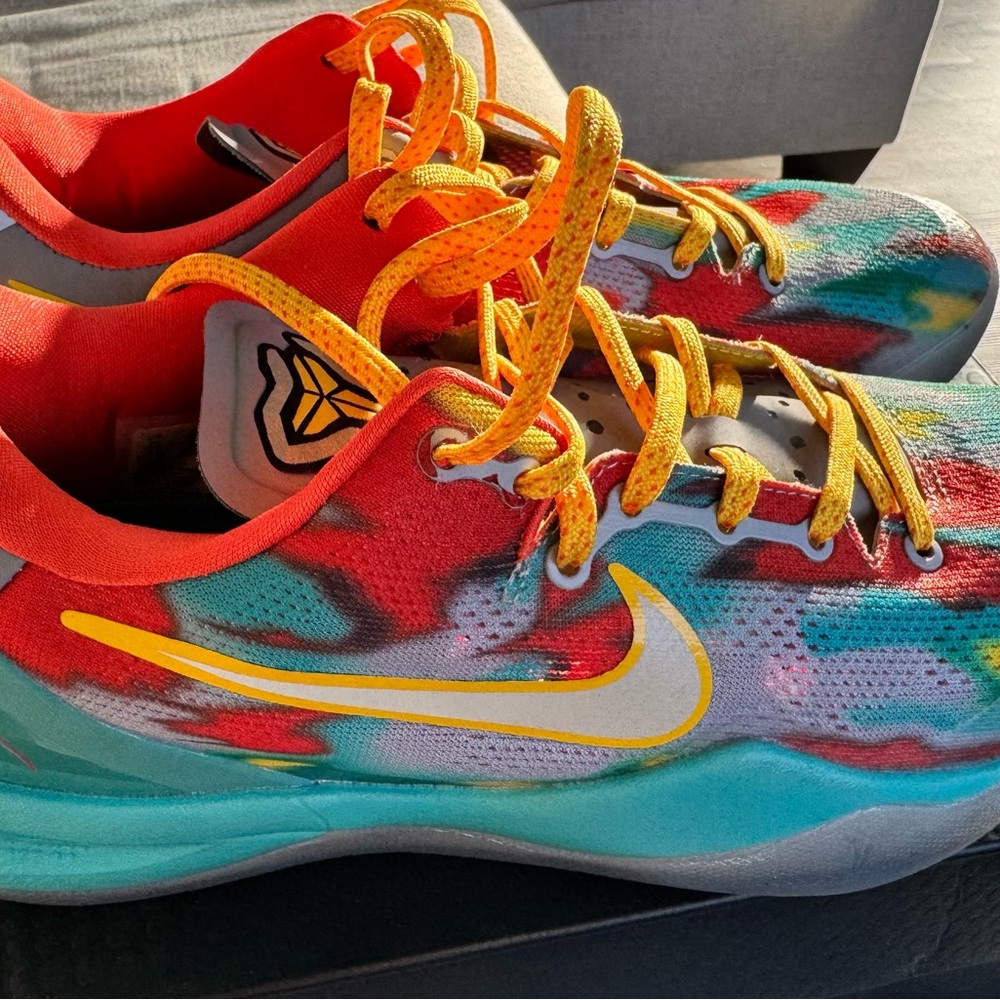 Nike Kobe sneakers in excellent condition with box